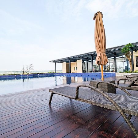 Lovina 1823 At Pollux Meisterstadt Batam ภายนอก รูปภาพ