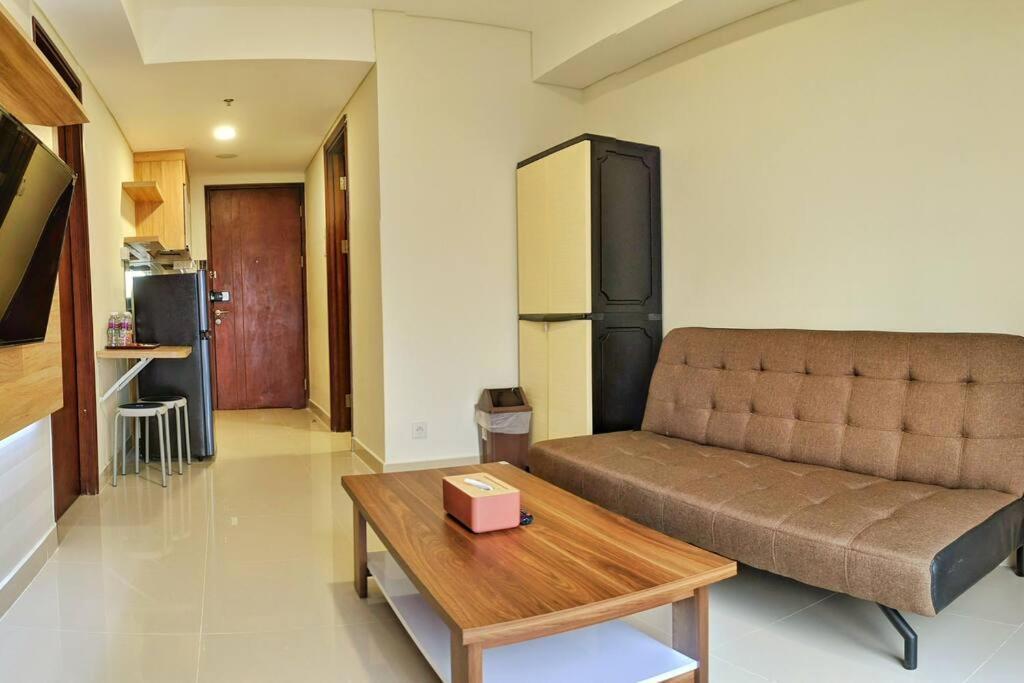 Lovina 1823 At Pollux Meisterstadt Batam ภายนอก รูปภาพ