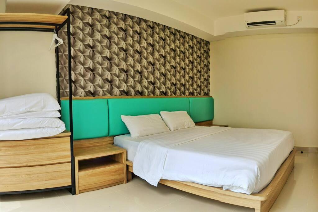 Lovina 1823 At Pollux Meisterstadt Batam ภายนอก รูปภาพ